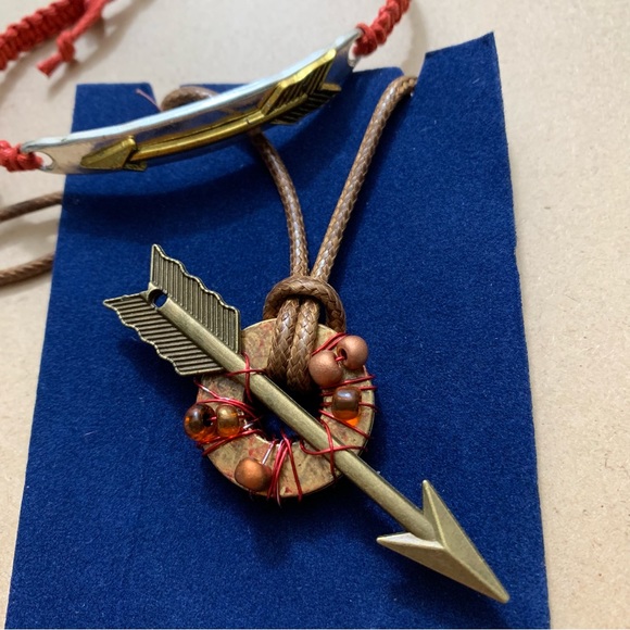 🔥5/$20🔥 Arrow Necklace and Macrame Bracelet New and Handmade - Picture 3 of 4